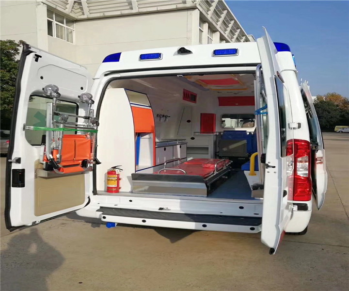 乌鲁木齐私人救护车出租多少钱