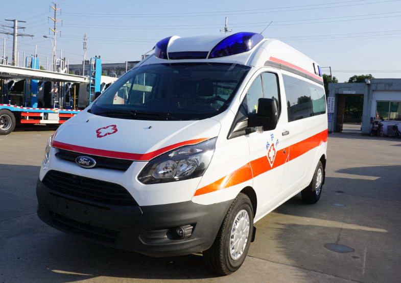 新疆天山私人救护车租车多少钱