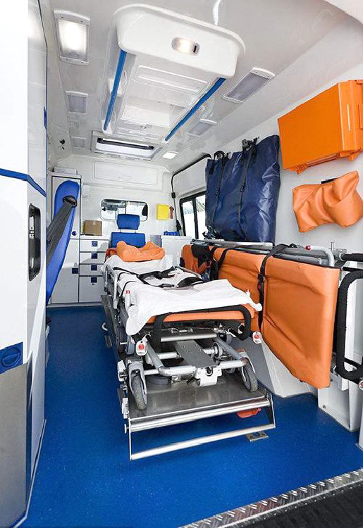 乌鲁木齐私人救护车租车收费