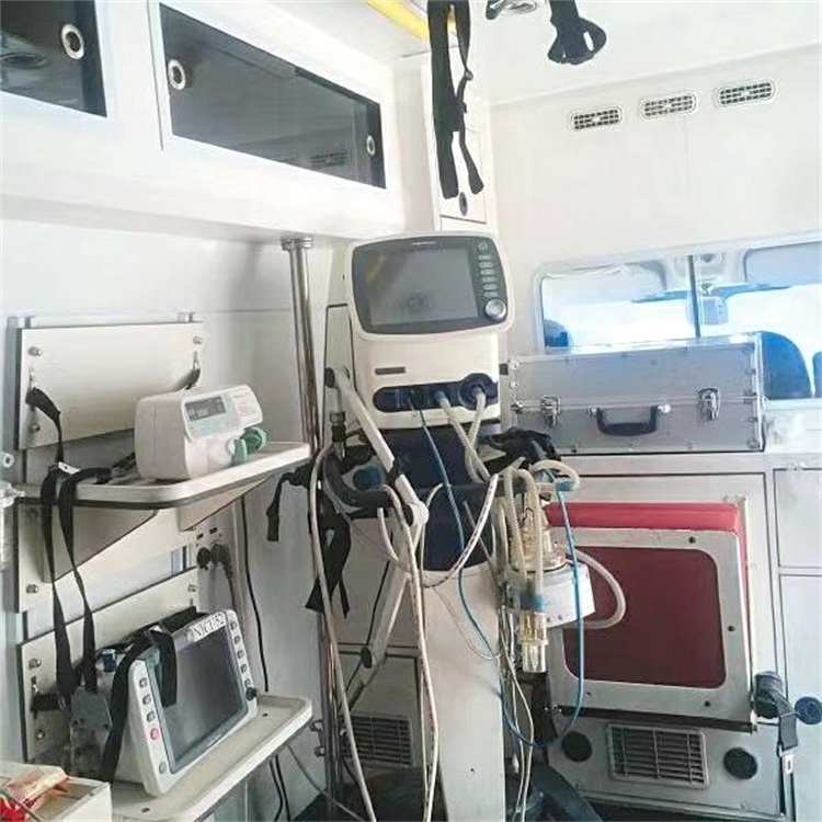 乌鲁木齐救护车租赁电话