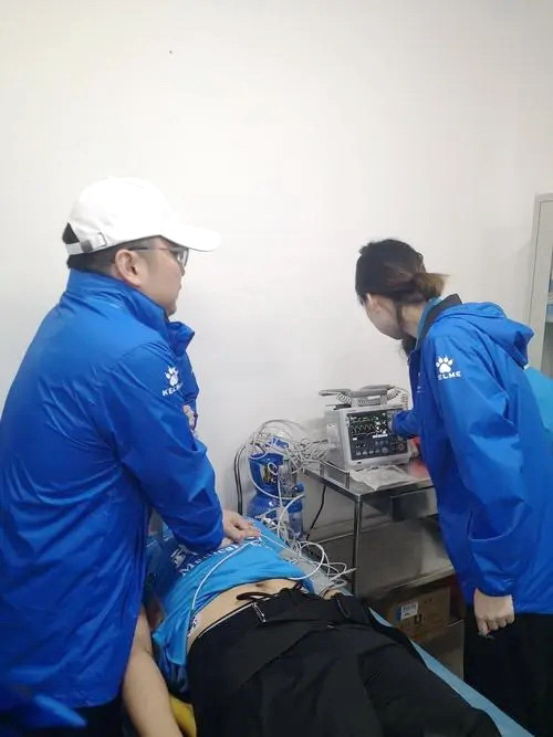 乌鲁木齐出租救护车