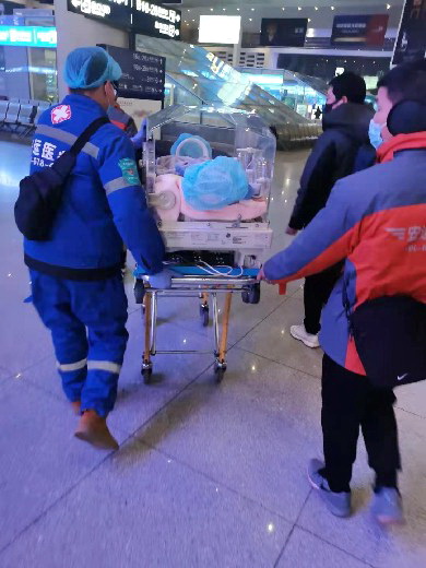 乌鲁木齐私人救护车租赁电话号码