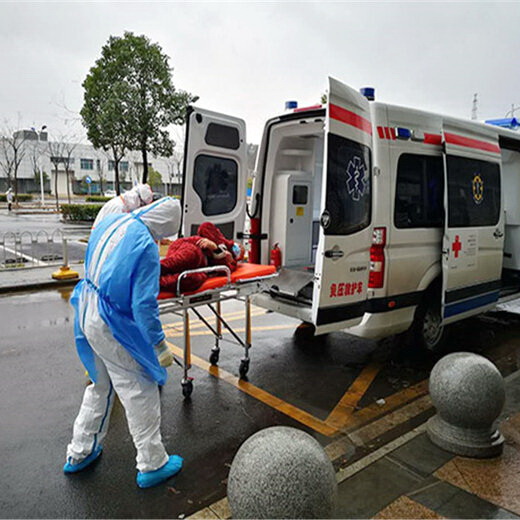 新疆乌市达坂城救护车租车费用