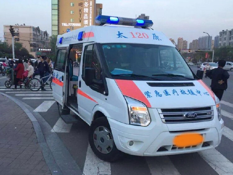 乌鲁木齐救护车租赁多少钱