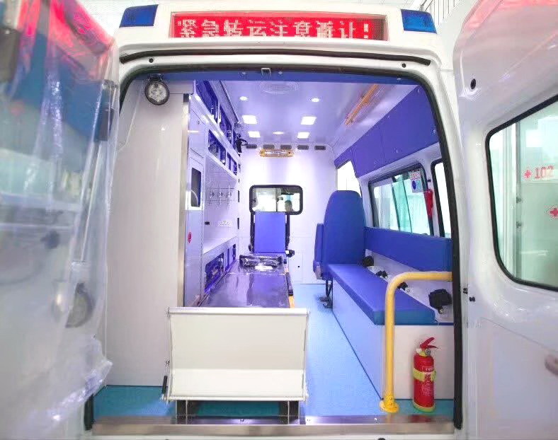 乌鲁木齐私人救护车出租电话