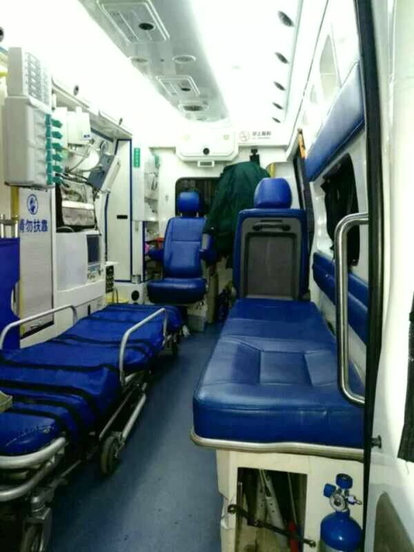 新疆自治区乌市新市急救车租车费用