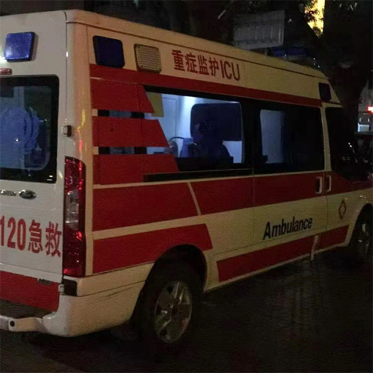 新疆自治区乌市新市救护车租车收费