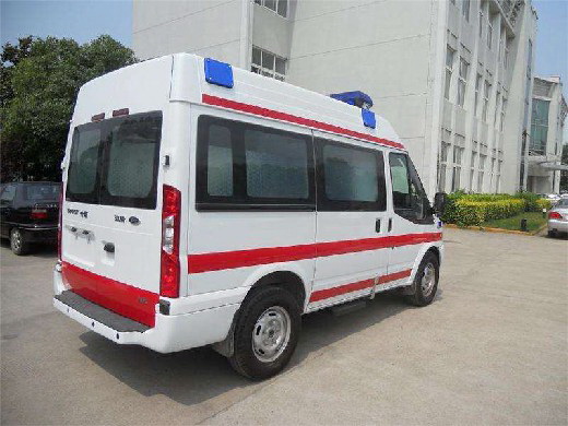 乌市水磨沟区私人救护车租车多少钱