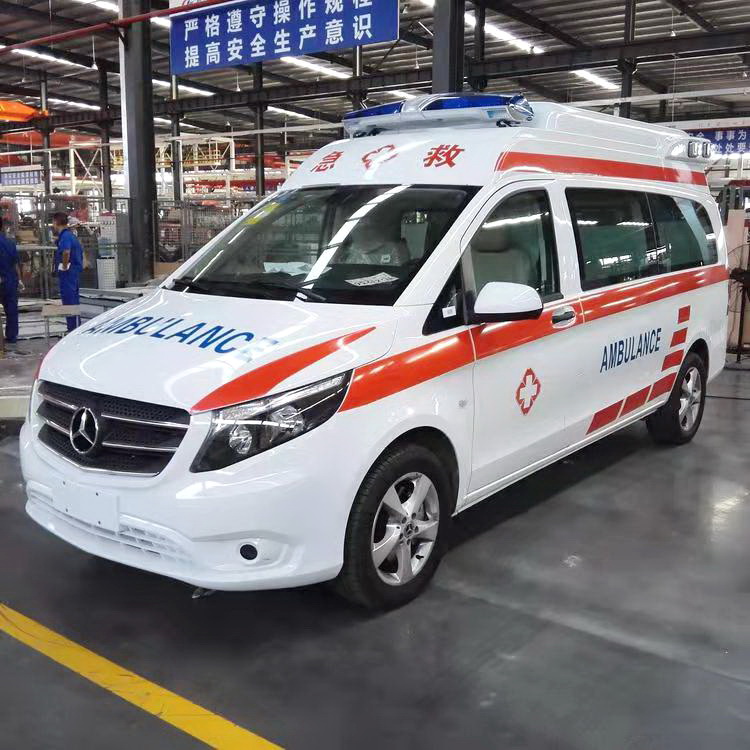 新疆维吾尔自治区中医医院租私家救护车转院到河北省胸科医院河北省结核病医院救护车出租中心