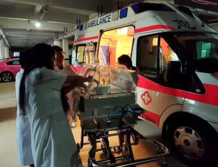 石沙子大学医学院第二附属医院租救护车到成都市第二人民医院(成都市红十字医院)救护车电话