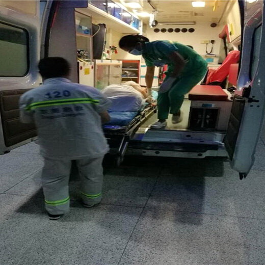 新疆伊犁哈萨克自治州友谊医院预约私人救护车租赁到中国人民解放军第四六Ｏ医院（空军郑州医院）120救护车