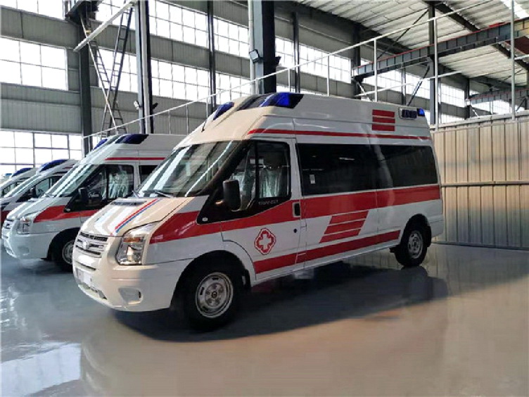 新疆维吾尔自治区中医医院租赁正规救护车到济南铁路局济南铁路中心医院哪里有救护车出租