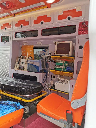 新疆乌鲁木齐市沙依巴克病重返乡广西 救护车的电话是多少