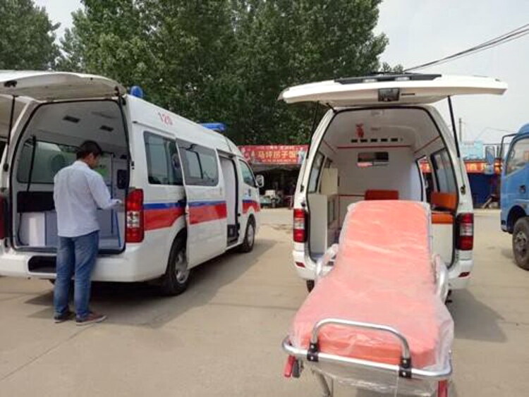 新疆自治区乌鲁木齐开发区康复回家江西 咨询120打什么电话