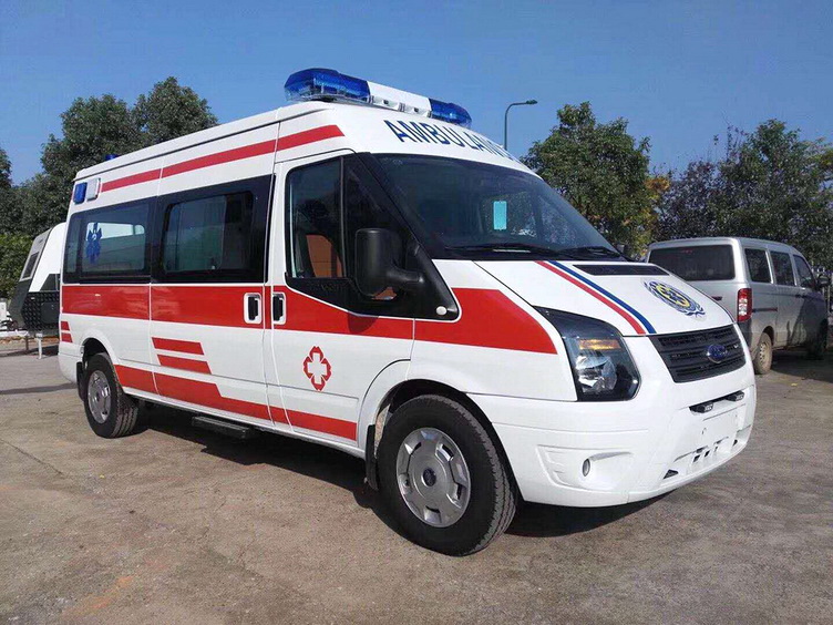中国人民解放军第163医院（湖南长沙163医院）出租急救车护送到内蒙古胸科医院租赁救护车
