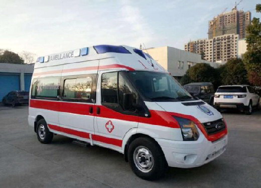 新疆自治区头屯河送病人转院的车怎么收费呢
