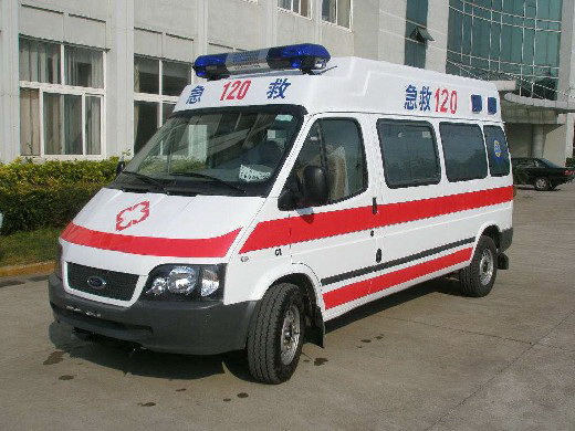 乌鲁木齐出租私人救护车联系方式 救护车出租 急救车租车费用2023年更新