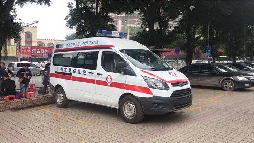 新疆自治区乌市头屯河区救护车租车收费