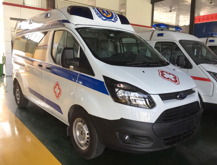 新疆自治区乌市天山救护车出诊一次一般多少钱