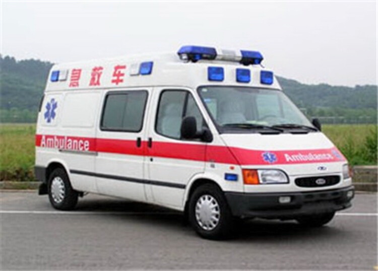 新疆自治区乌市达坂城救护车租车费用