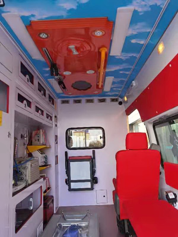 新疆乌鲁木齐市达坂城租120救护车收费标准