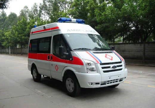 新疆自治区乌市水磨沟区出院返乡云南 救护车服务电话