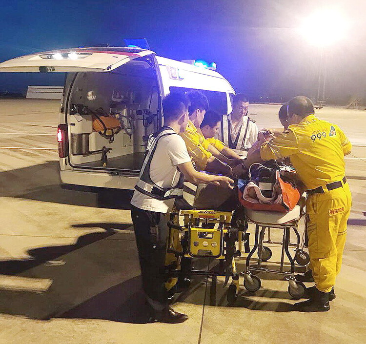 新疆新市救护车长途出租价格是多少