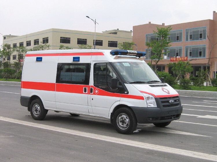 新疆自治区乌鲁木齐天山市救护车长途怎么收费