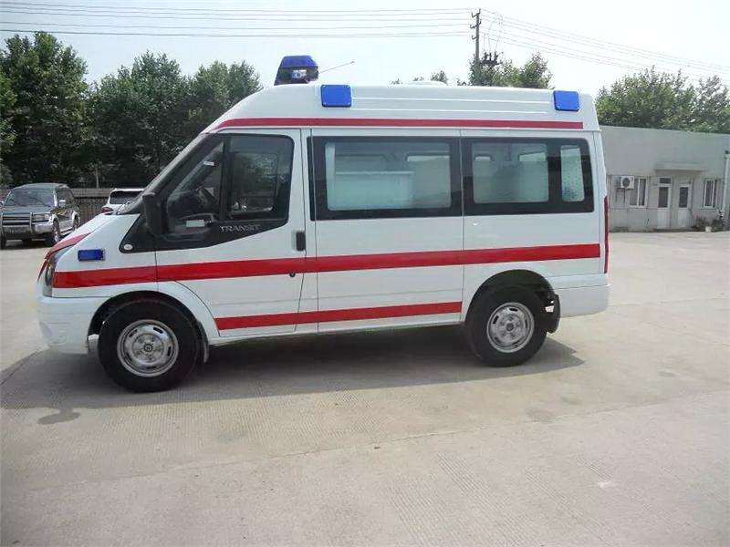 新疆乌鲁木齐县急救车租赁收费