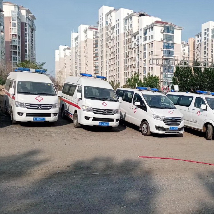 新疆乌市米东雇救护车的费用